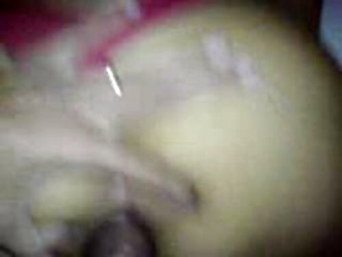 કર્વી કૂગર પાગલની જે ...