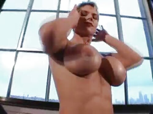 સેક્સી નાયલોન્સ પહેર ...